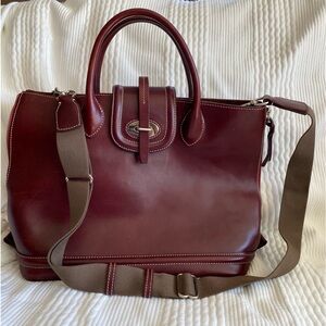 Dooney & Bourke Bag